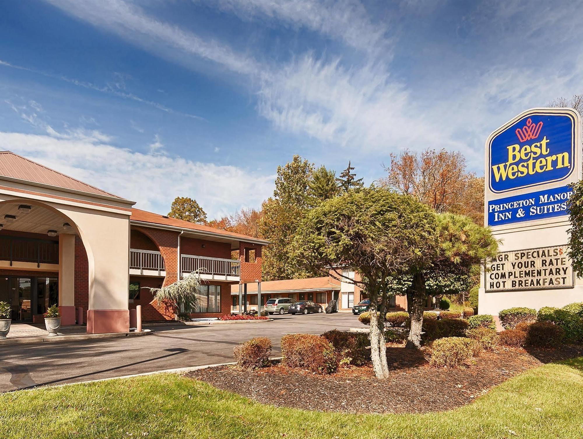 Monmouth Junction Mho Inn And Suites מראה חיצוני תמונה