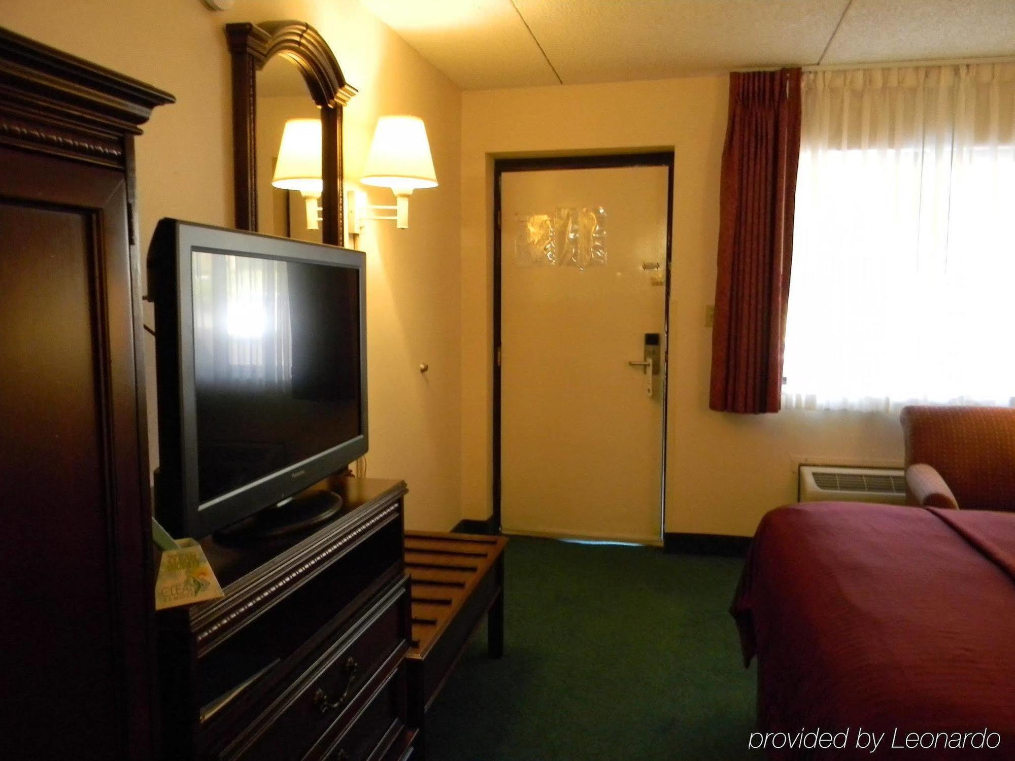 Monmouth Junction Mho Inn And Suites מראה חיצוני תמונה