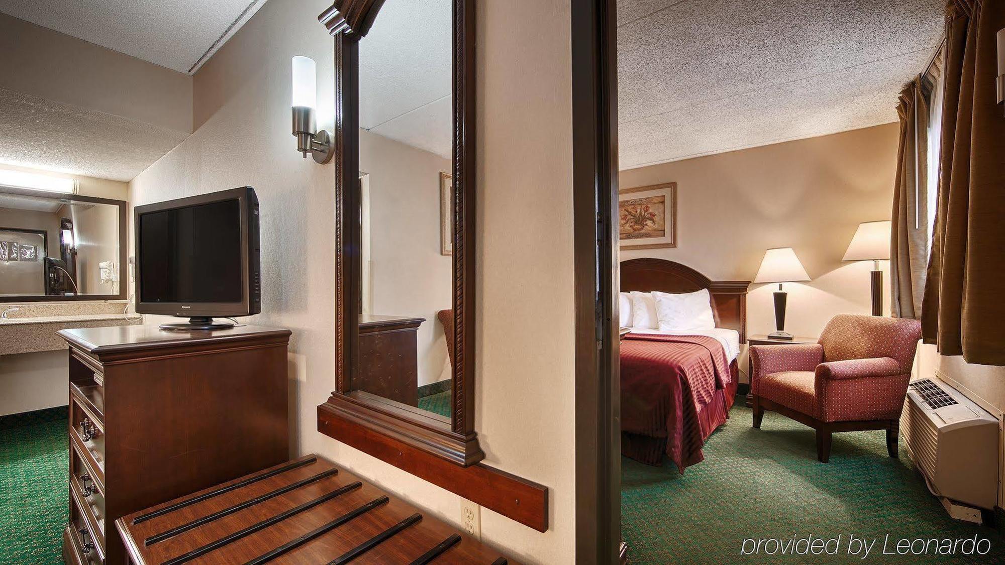 Monmouth Junction Mho Inn And Suites מראה חיצוני תמונה