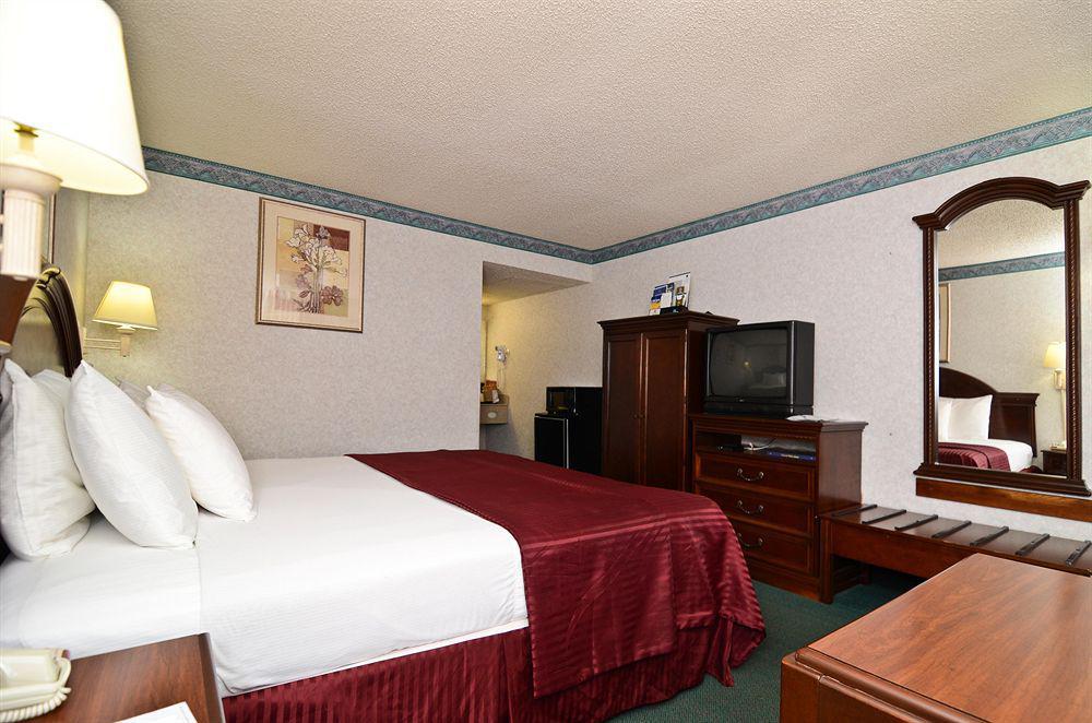 Monmouth Junction Mho Inn And Suites חדר תמונה